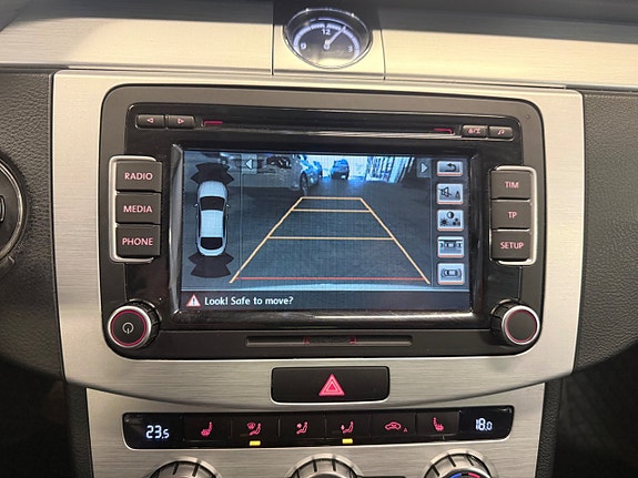 Volkswagen CC 7 of 14