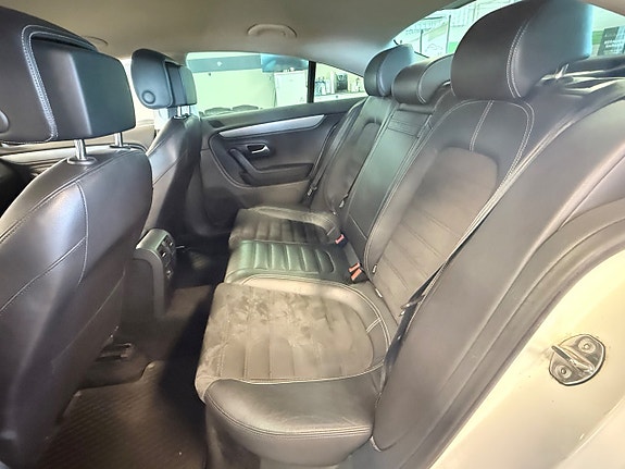 Volkswagen CC 9 of 14
