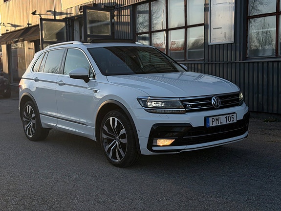 Volkswagen Tiguan 3 of 5