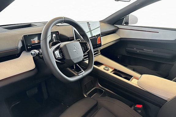 Polestar 4 10 of 30