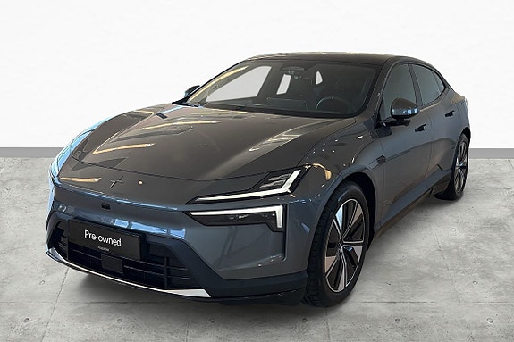 Polestar 4 6 of 30
