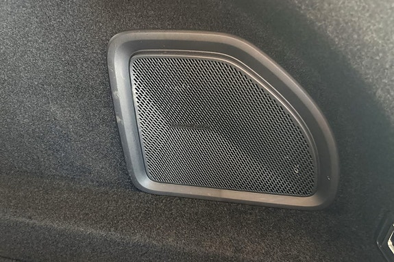 Polestar 4 16 of 30