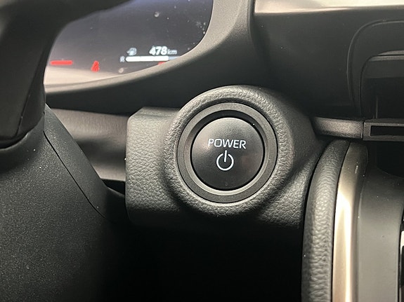 Toyota C-HR 20 of 30