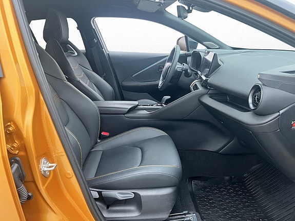 Toyota C-HR 29 of 30
