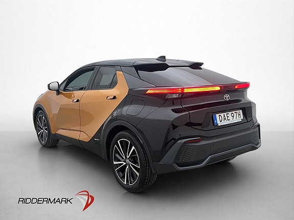 Toyota C-HR 6 of 30