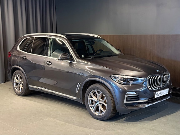 BMW X5 4 of 25