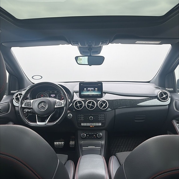 Mercedes-Benz B180 d 8 of 9
