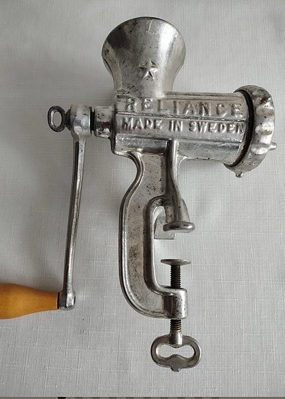Vintage Köttkvarn  Reliance Husqvarna Svensk