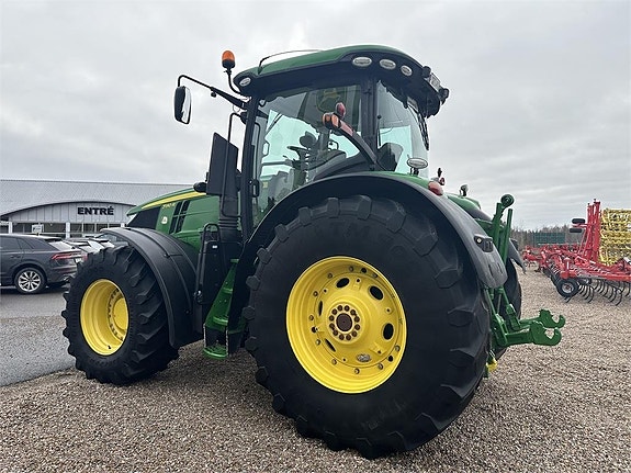 John Deere 7310R 4 of 8