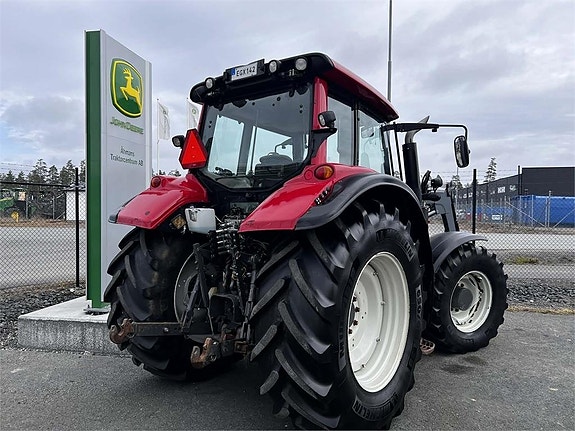 Valtra N163 3 of 7