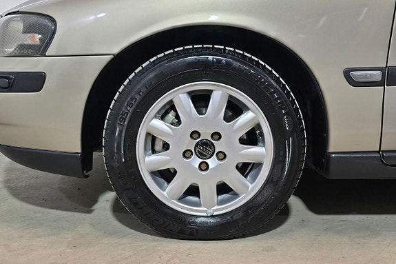 Volvo S60 9 of 21