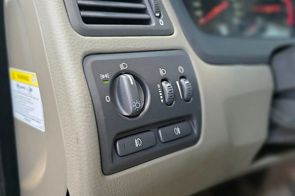 Volvo S60 15 of 21