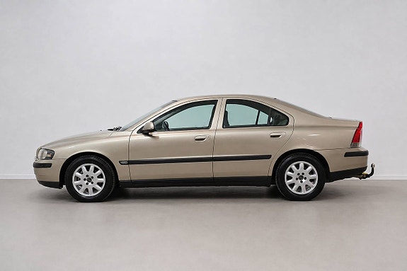 Volvo S60 5 of 5