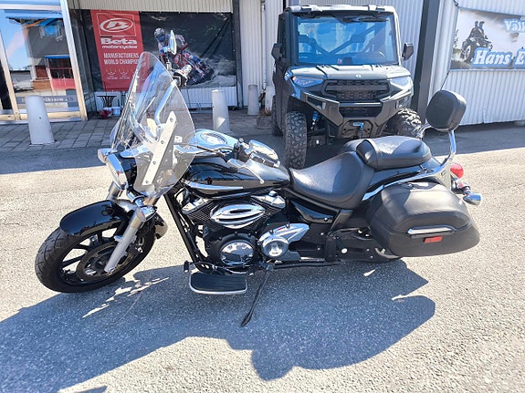 Yamaha XVS950A Midnight Star 2 of 4