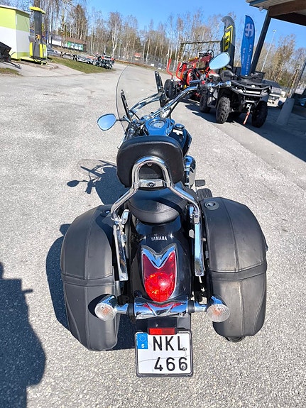 Yamaha XVS950A Midnight Star 3 of 4