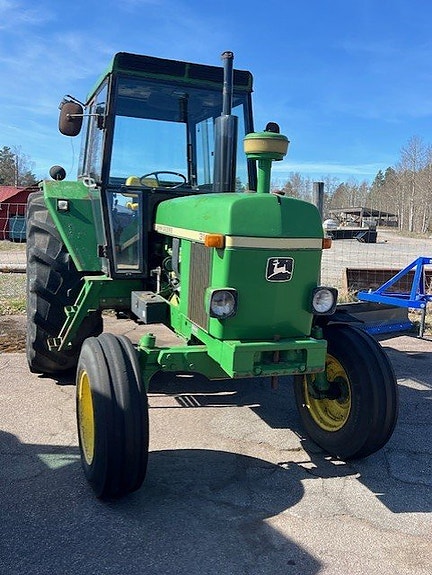 John Deere 3130 -77