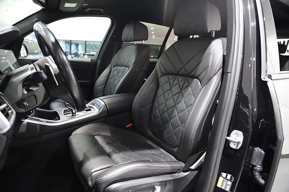 BMW X5 11 of 12