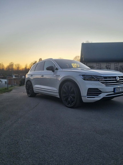 Volkswagen Touareg 8 of 15