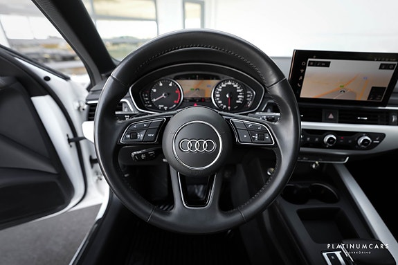 Audi A4 8 of 14