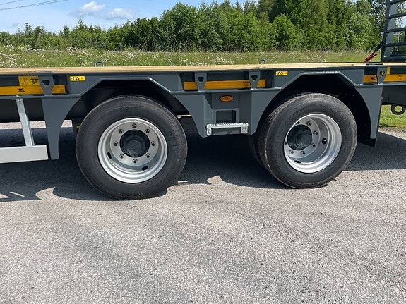NC 2axl maskintrailer 16T lastvikt 13 of 24