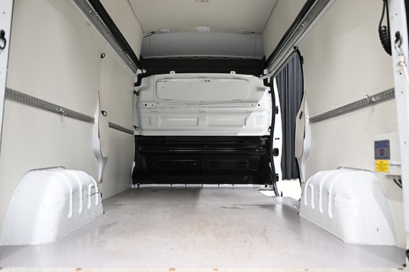 Renault Trafic 11 of 26