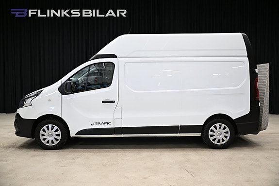 Renault Trafic 3 of 5