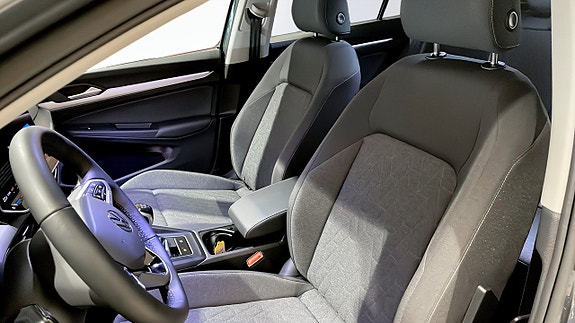 Volkswagen Golf I 8 of 13