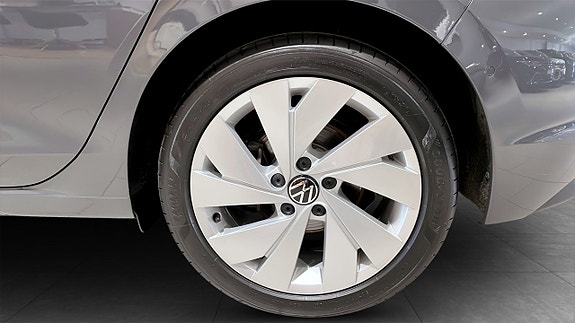 Volkswagen Golf I 6 of 13
