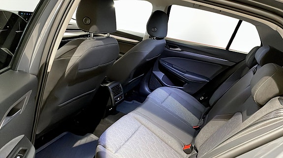 Volkswagen Golf I 11 of 13