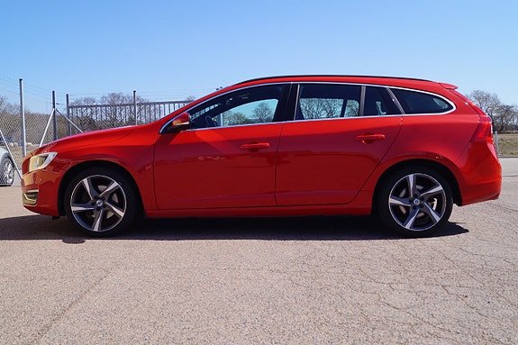 Volvo V60 8 of 27