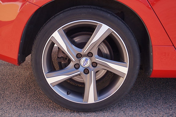 Volvo V60 16 of 27