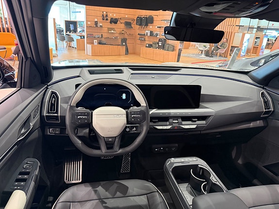 Kia EV5 9 of 13
