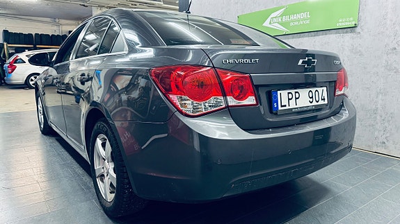 Chevrolet Cruze 5 of 5