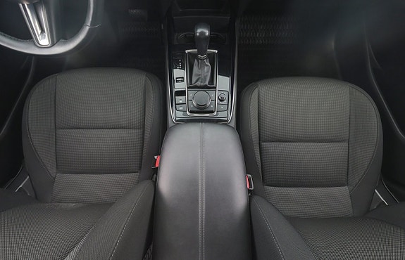 Mazda CX-30 13 of 23