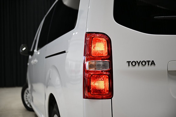 Toyota Proace Verso 13 of 30