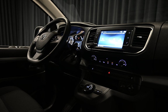 Toyota Proace Verso 29 of 30