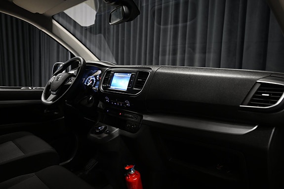 Toyota Proace Verso 28 of 30