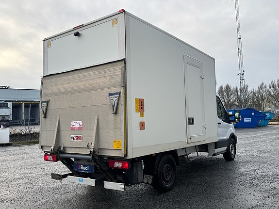 Ford Transit 3 of 5