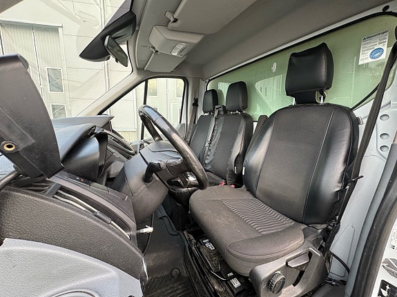 Ford Transit 4 of 5