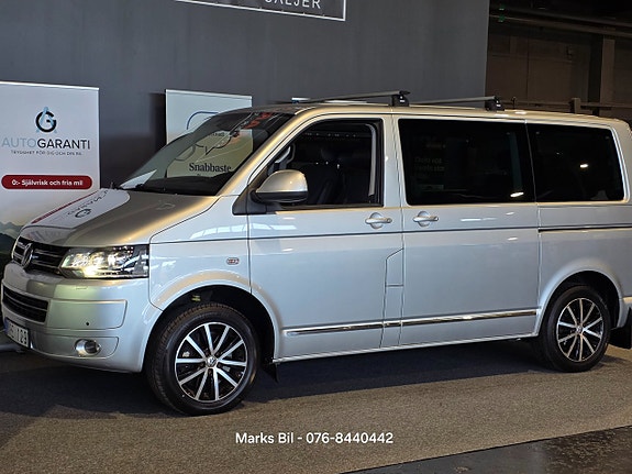 Volkswagen Multivan 10 of 24