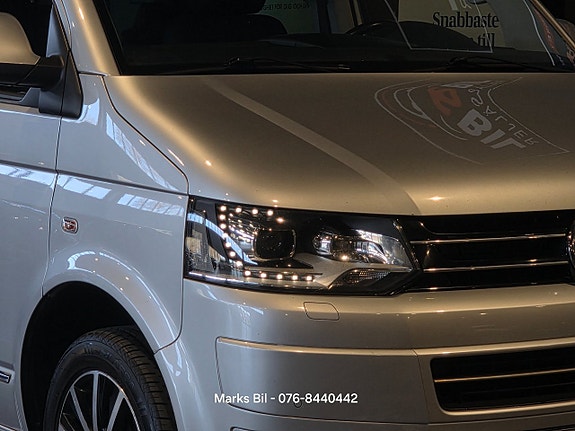 Volkswagen Multivan 11 of 24