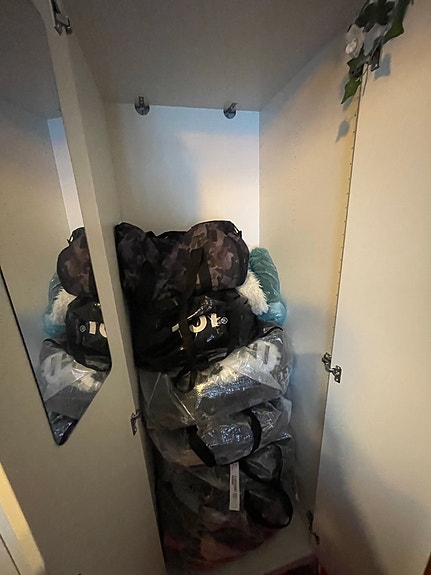 Product image 8 of 9