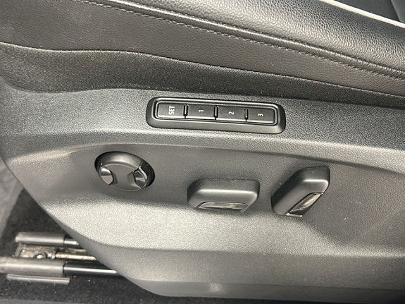 Volkswagen Tiguan 16 of 18