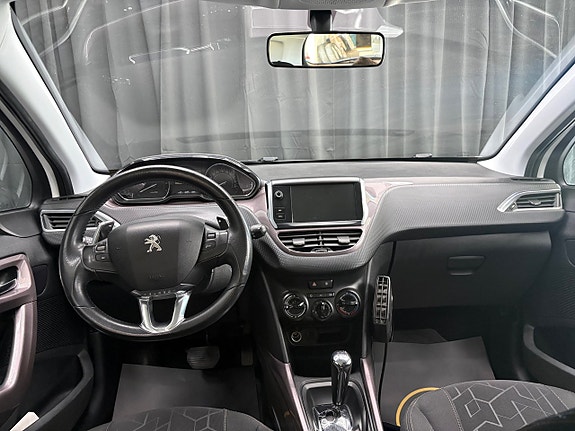 Peugeot 2008 9 of 14