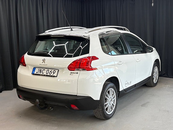 Peugeot 2008 4 of 5