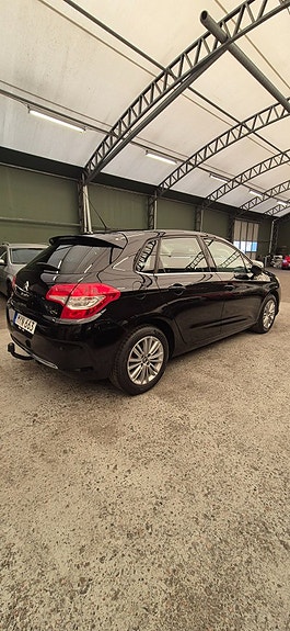 Citroen C4 4 of 5
