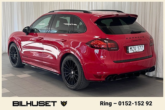 Porsche Cayenne GTS 4 of 5