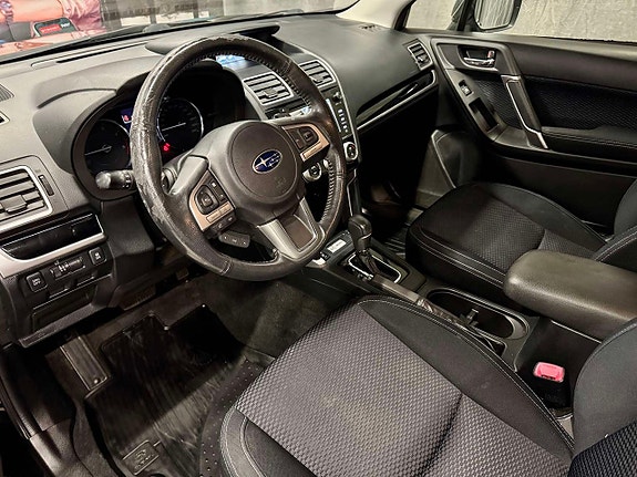 Subaru Forester 12 of 16