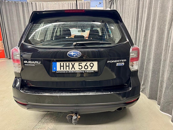Subaru Forester 5 of 5