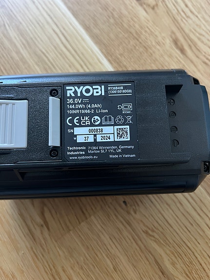 Product image 2 of 3